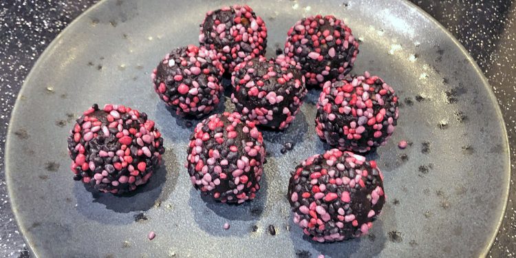 Romkugler af Browniekage