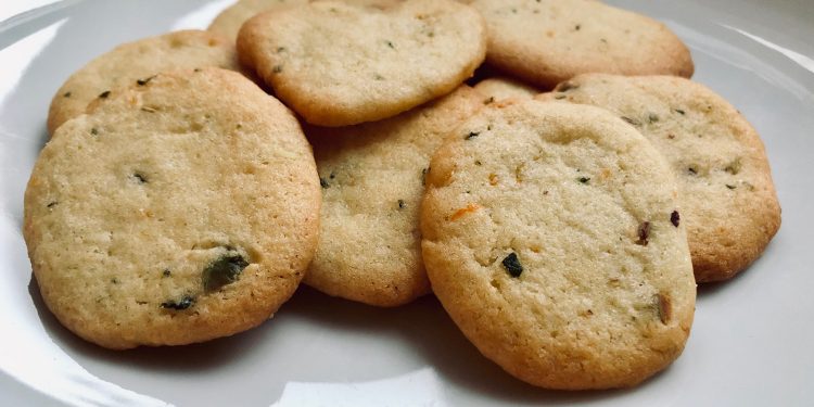 Småkager med citron og rosmarin