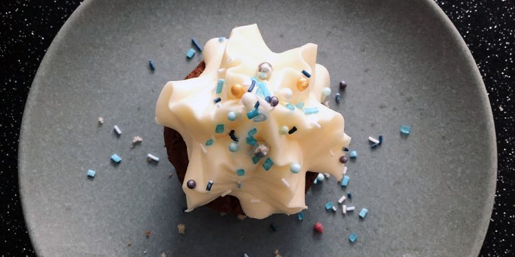 Cream cheese frosting