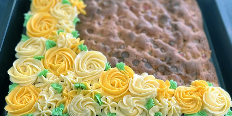 Rabarberkage med hvid chokolade